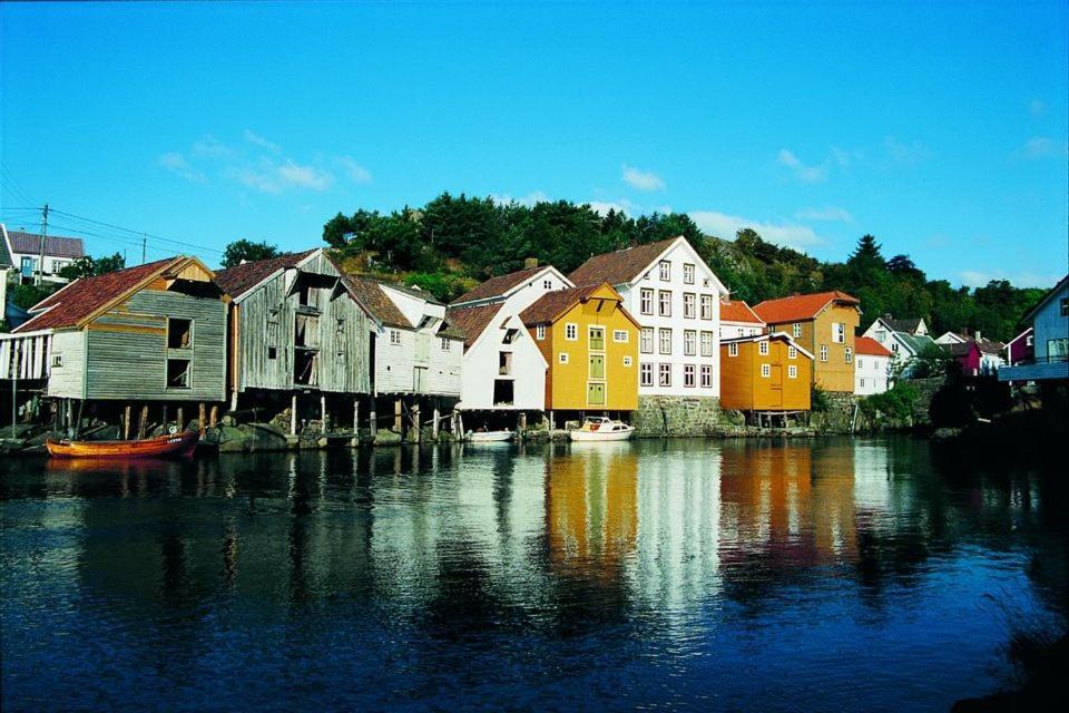 Jossingfjord Bed & Breakfast Согндал Экстерьер фото